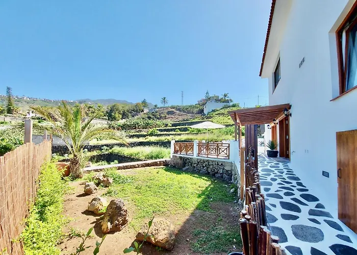 Bollullo Paradise 라오로타바