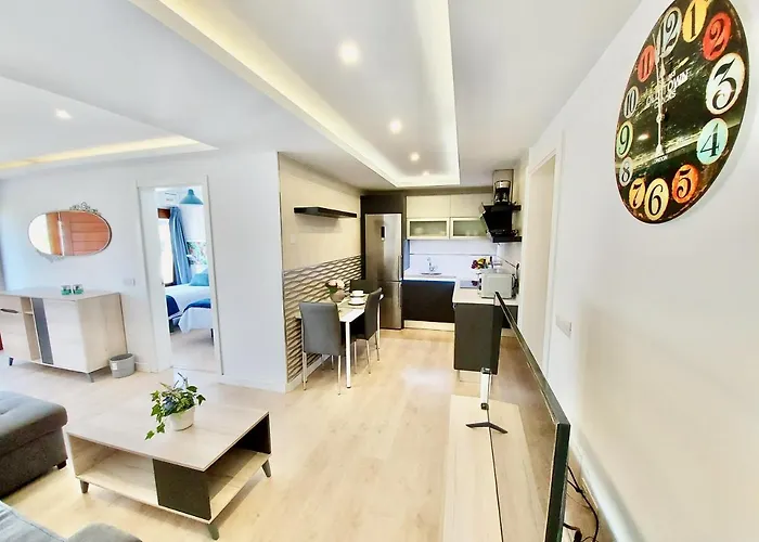 Bollullo Paradise Apartment *