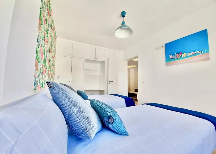 Apartment Bollullo Paradise *